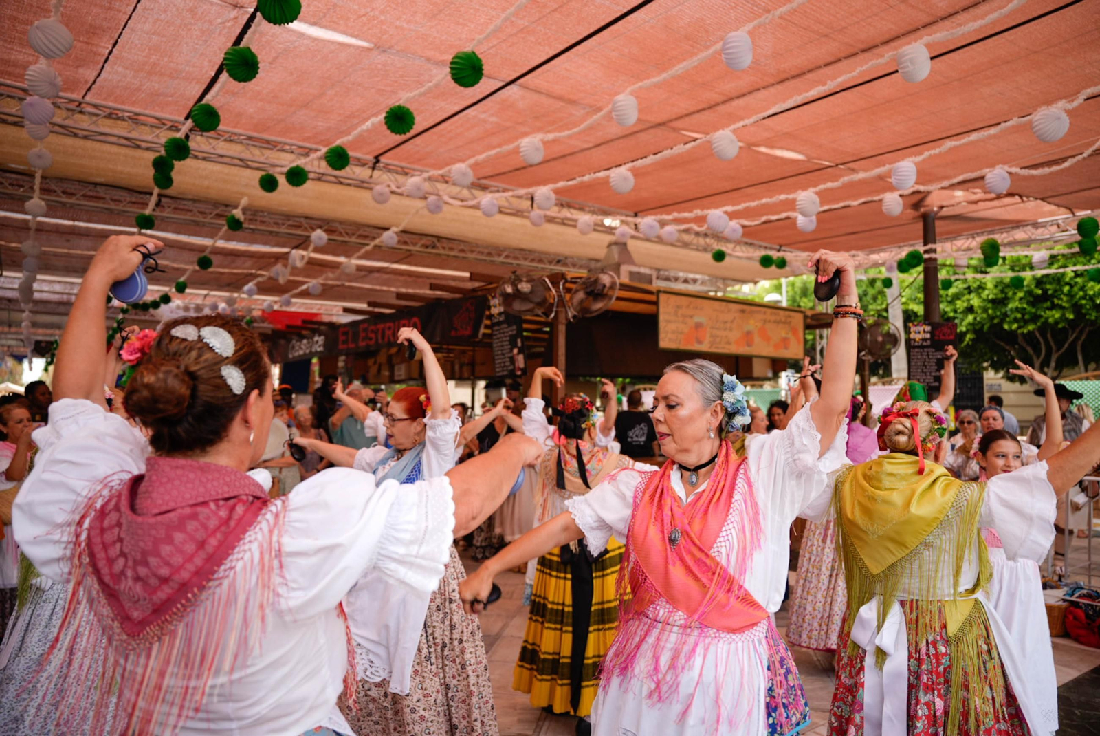 En imágenes: así es la indumentaria tradicional de Almería