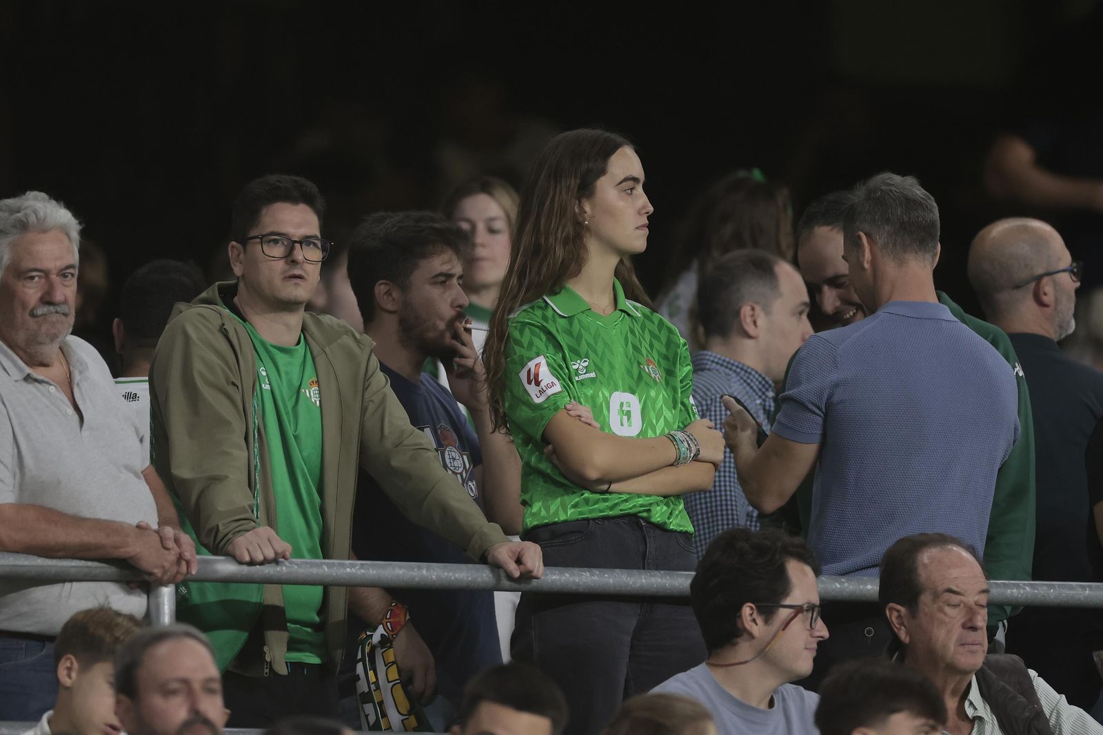 Búscate en las fotos del Betis-Copenhague