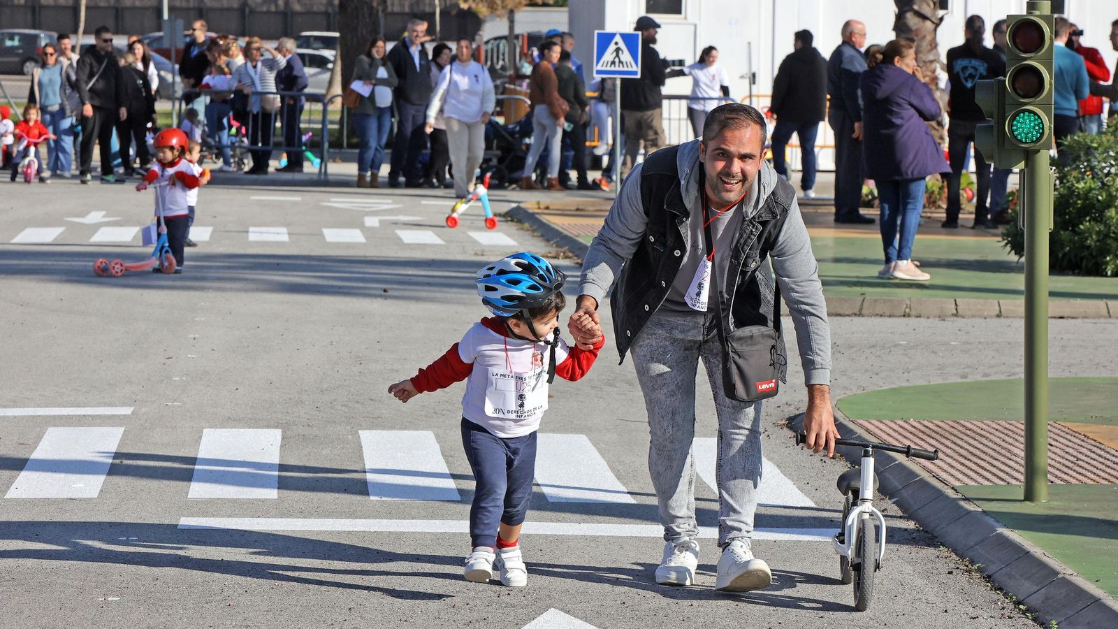 Carrera infantil a beneficio del pequeño Martín