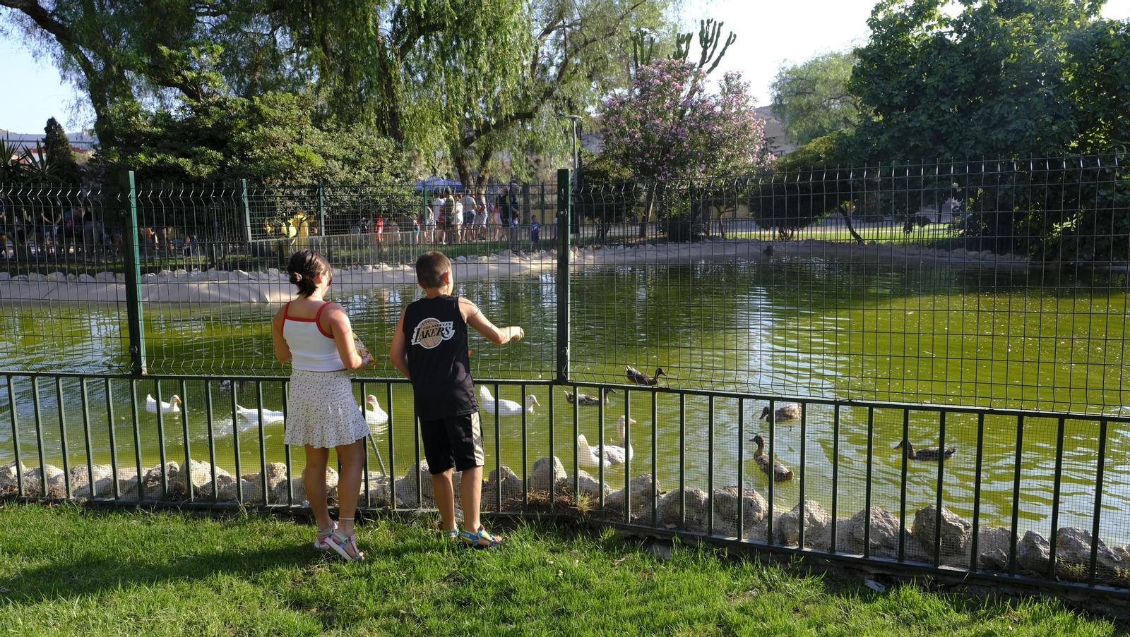 Inauguración del Parque de los Derechos Humanos, en Villa Inés (Huércal de Almería), en imágenes