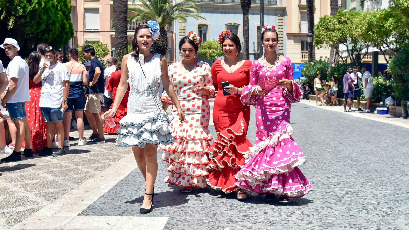 Domingo rociero de  la Linea de la Concepción en imagenes