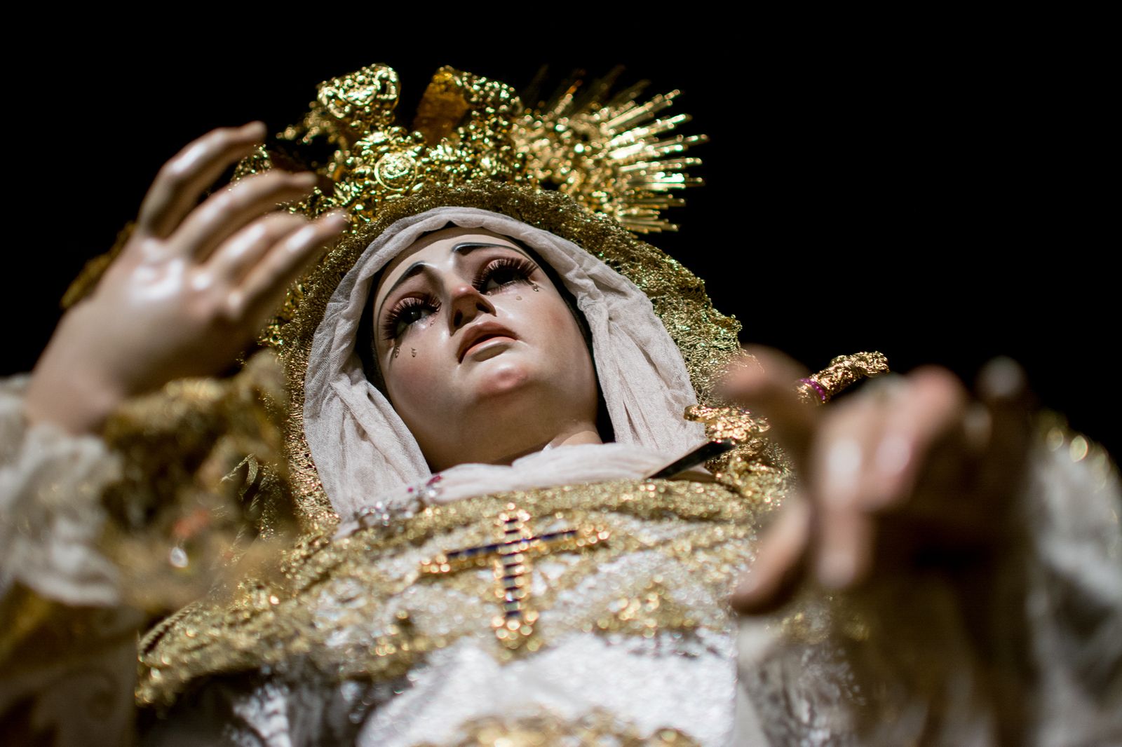 Besamanos a María Santísima de la Victoria, de las Cigarreras