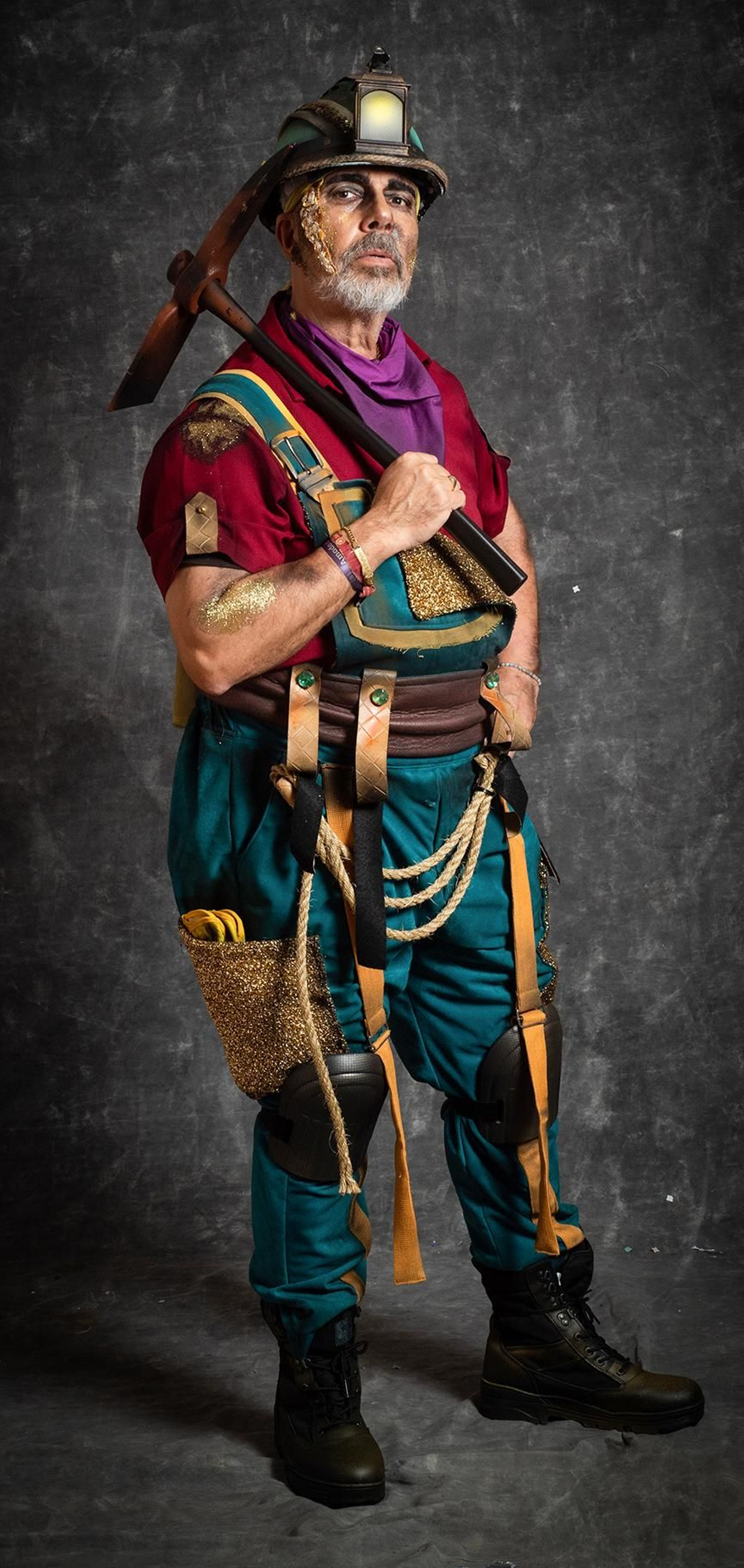 La X Falla Fashion Week en los 30 años de los 'Tipos de cuidao'