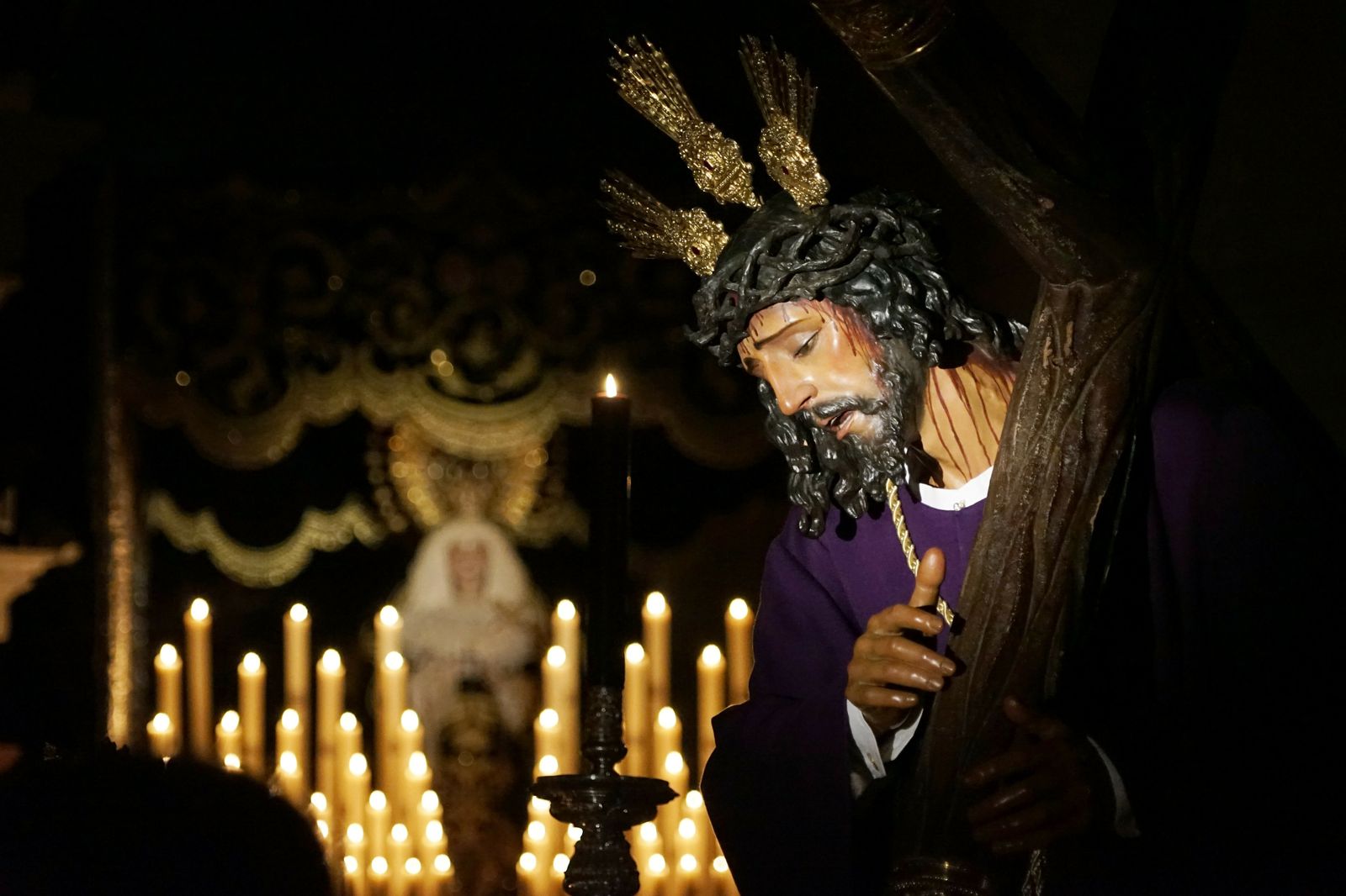 Jesús Nazareno y la Virgen de los Dolores, síntesis histórica de la Semana Santa de Paradas.