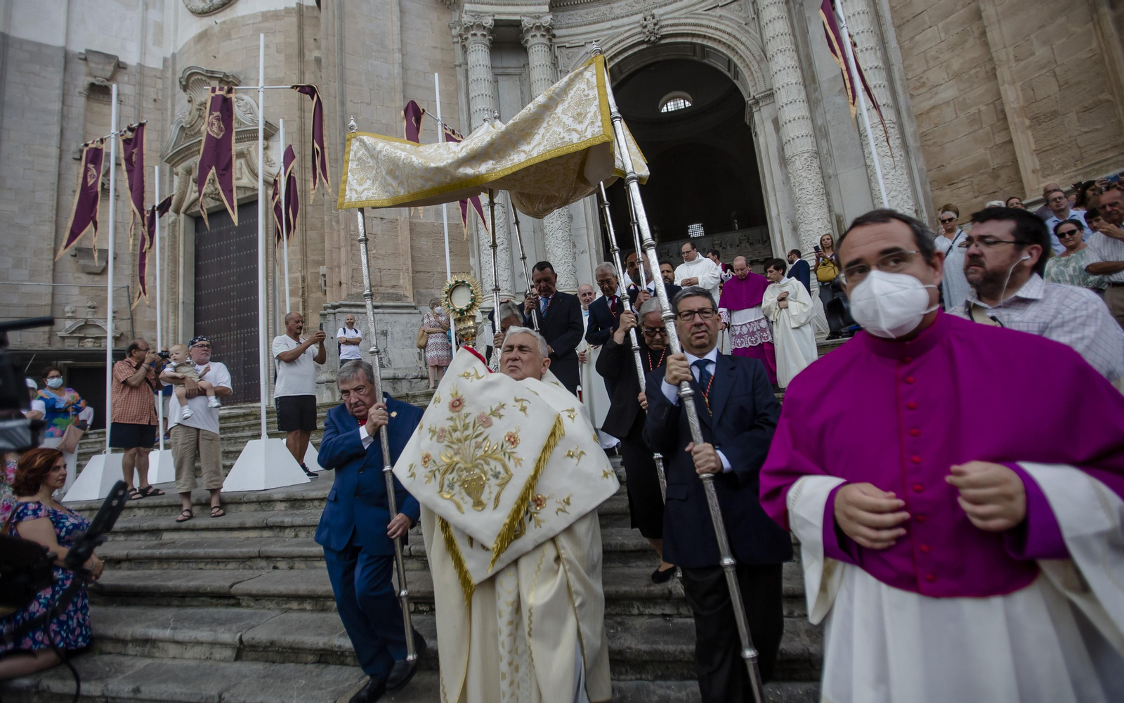 Las imágenes de la procesión del Corpus