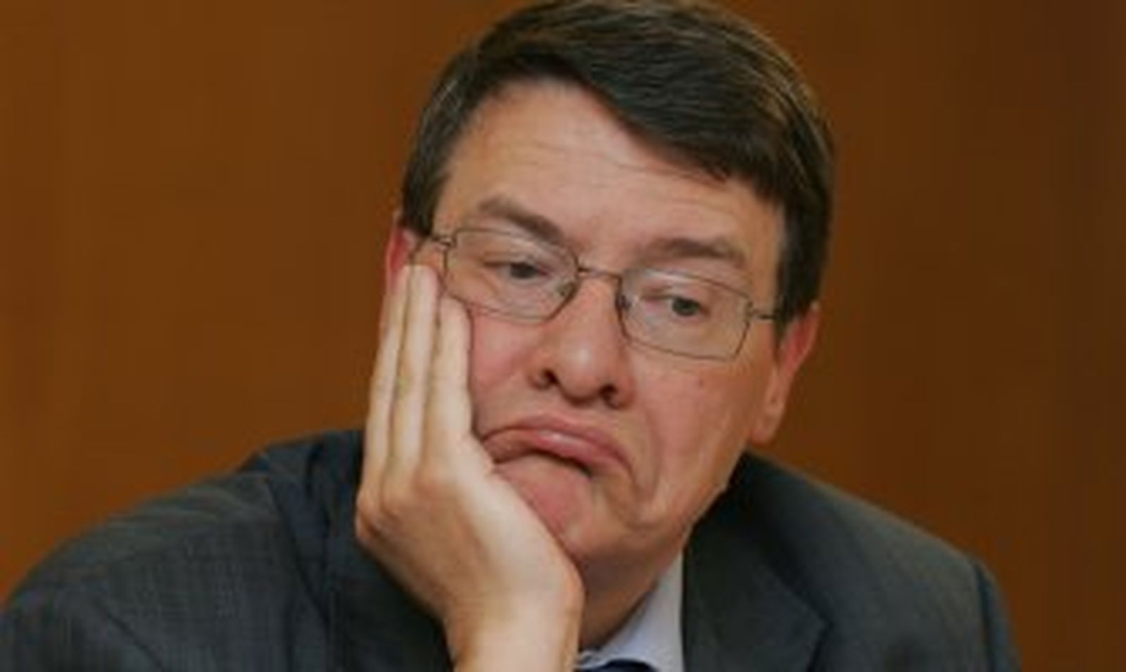 Jordi Sevilla presenta su renuncia como diputado del PSOE