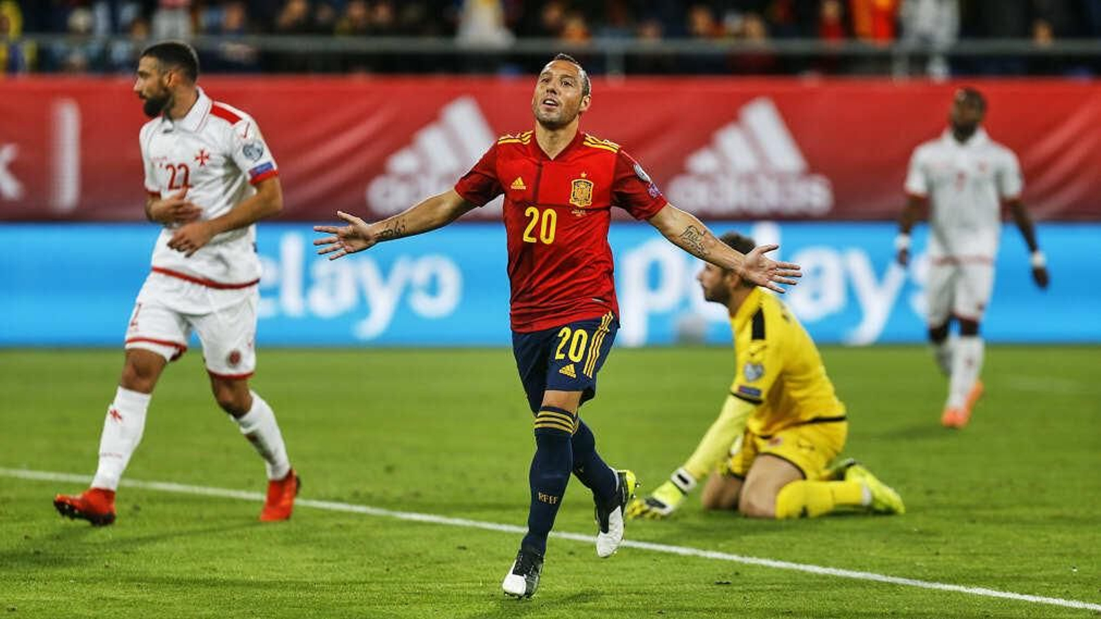 Las imágenes del España-Malta en Cádiz