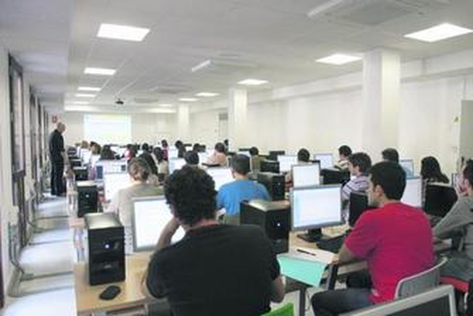 Salas TIC de la Universidad de Granada.