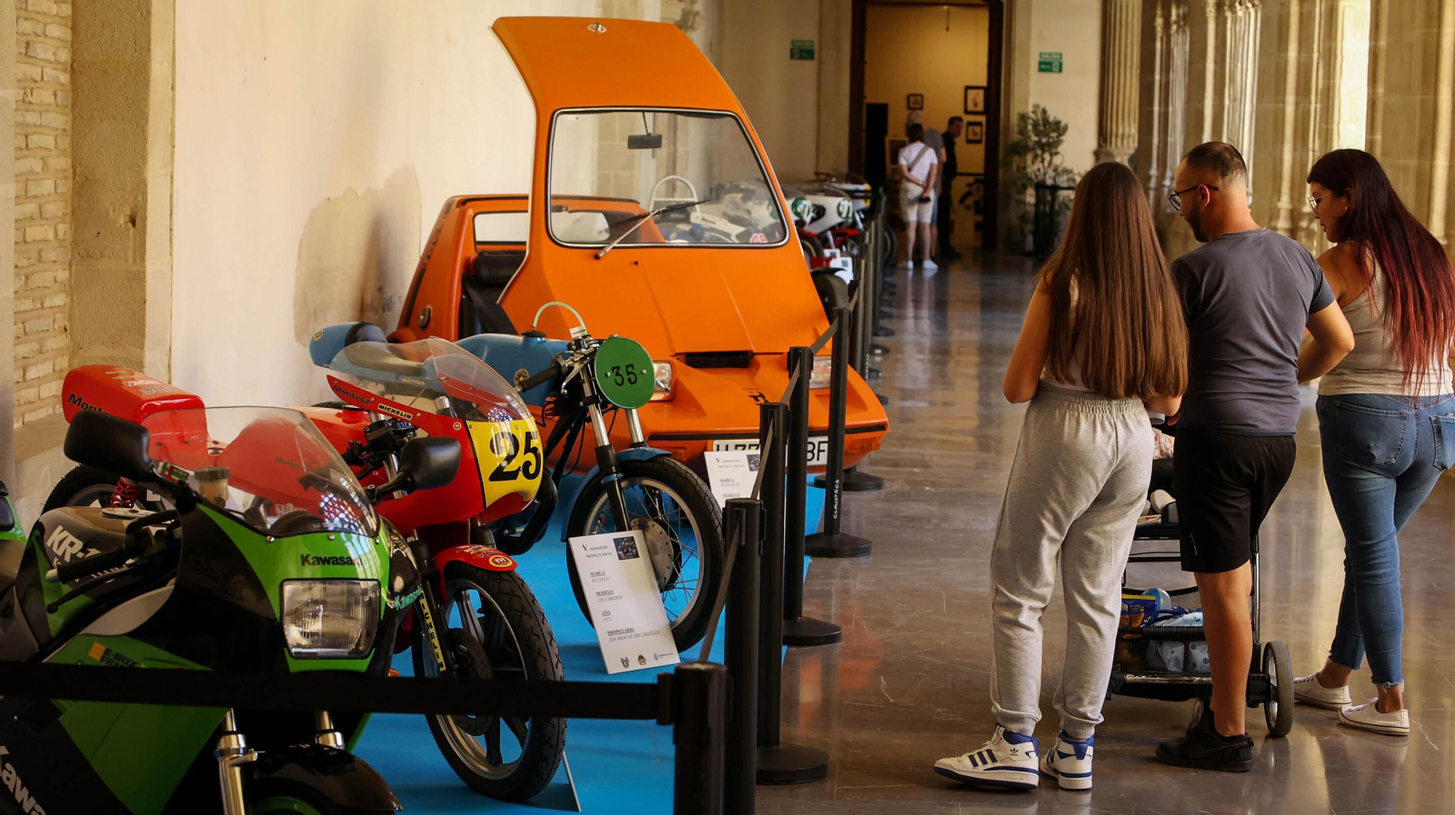 V Exposición de Motos Clásicas en Jerez