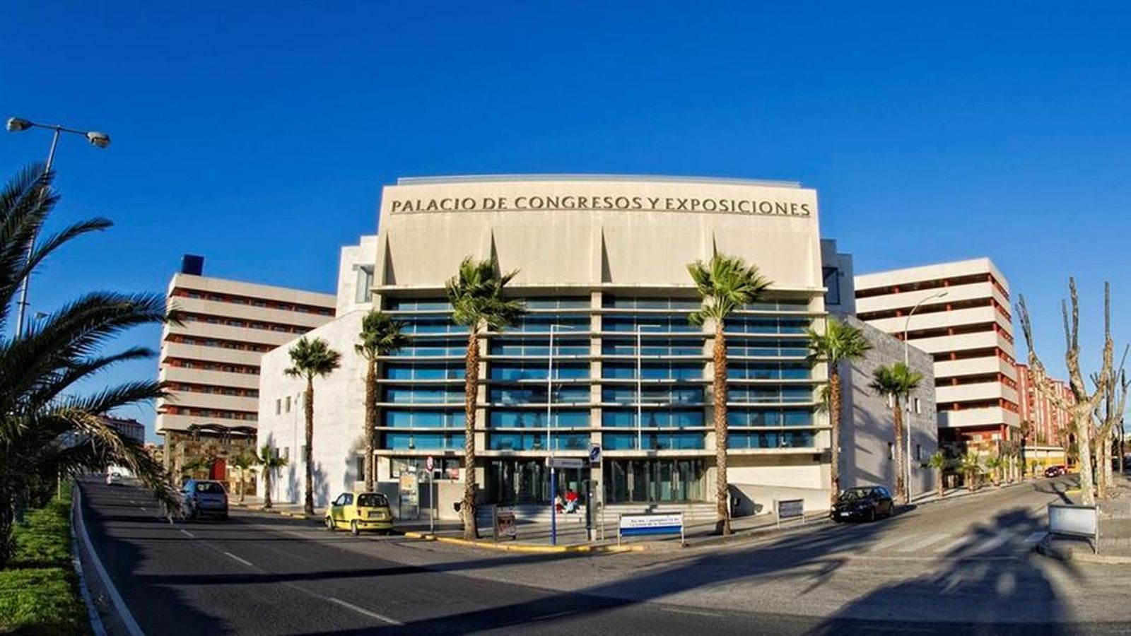 El Palacio de Congresos de La Línea.