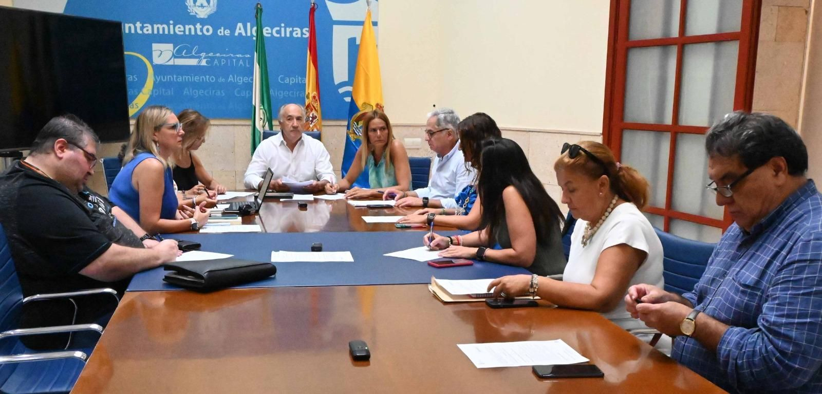 El alcalde de Algeciras, José Ignacio Landaluce, preside la Comisión Informativa de Hacienda y Personal, que se ha de celebrado este viernes.
