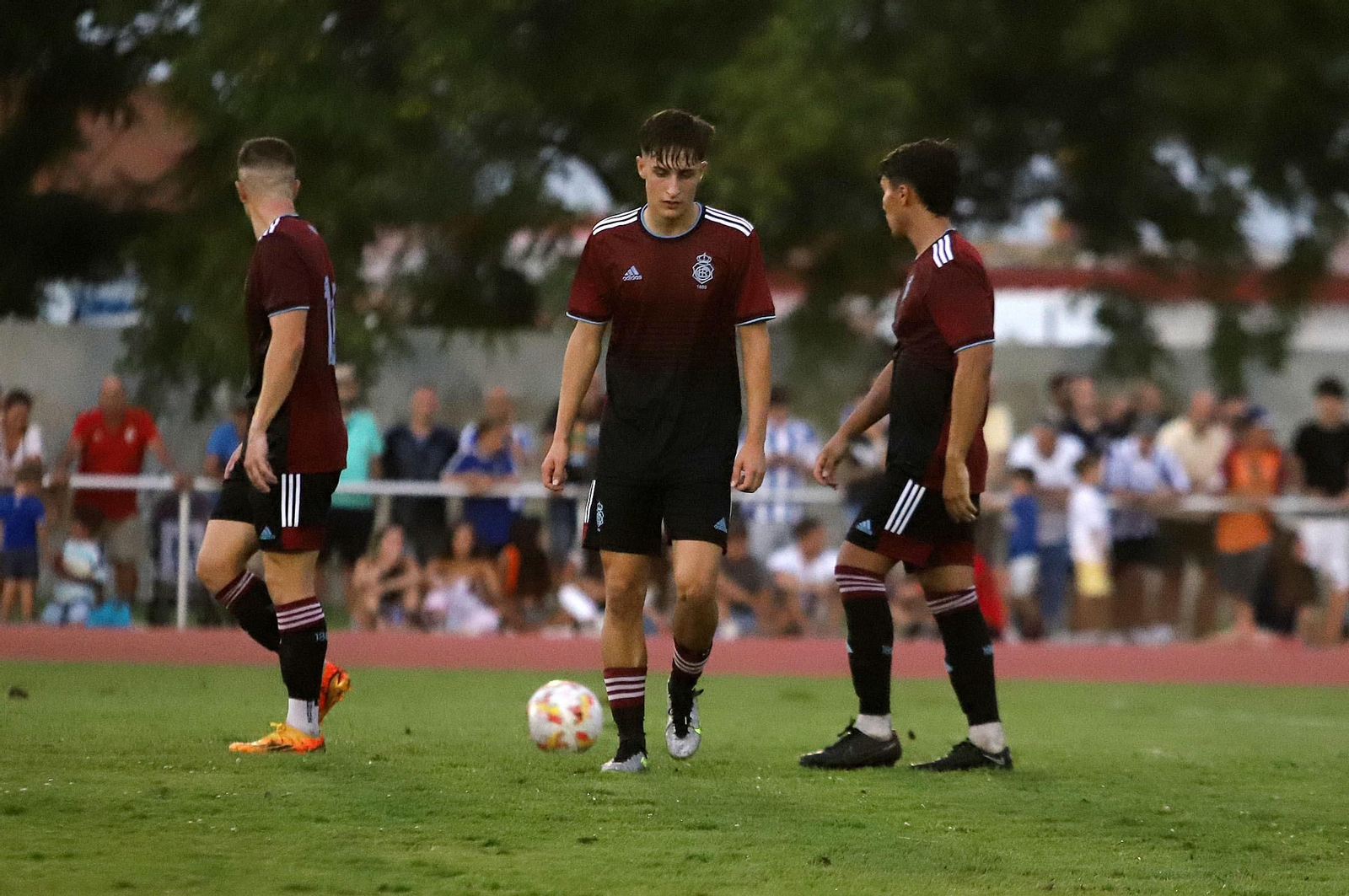 Imágenes del Recreativo de Huelva-Sevilla At en el Memorial Manuel González Rodríguez de Punta Umbría