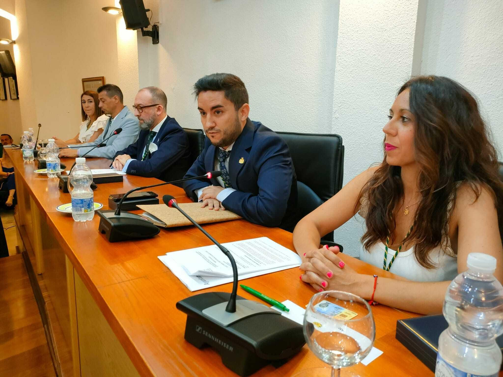 La investidura de Miguel Alconchel como alcalde de Los Barrios, en imágenes