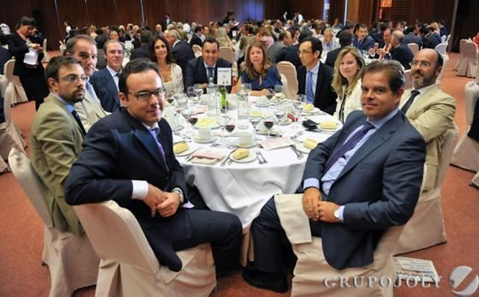 Rafael Lora, Diego Ponzanos, José Luis García del Pueyo, Manuel Clavero Ternero, Rosa Joly, Diego Joly, María del Mar Díez, Federico Joly, Pilar Luengo, José Miguel Caballero y Daniel Carrasco.

Foto: Victoria Hidalgo / Juan Carlos Vazquez