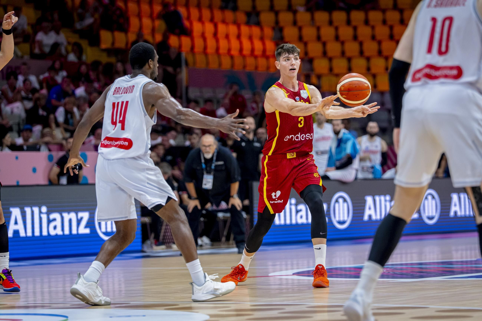 Las fotos del Georgia - España de baloncesto