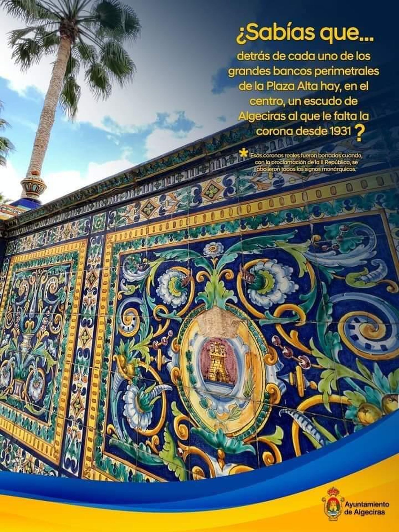 Carteles sobre las curiosidades de Algeciras expuestos en Plaza Alta.