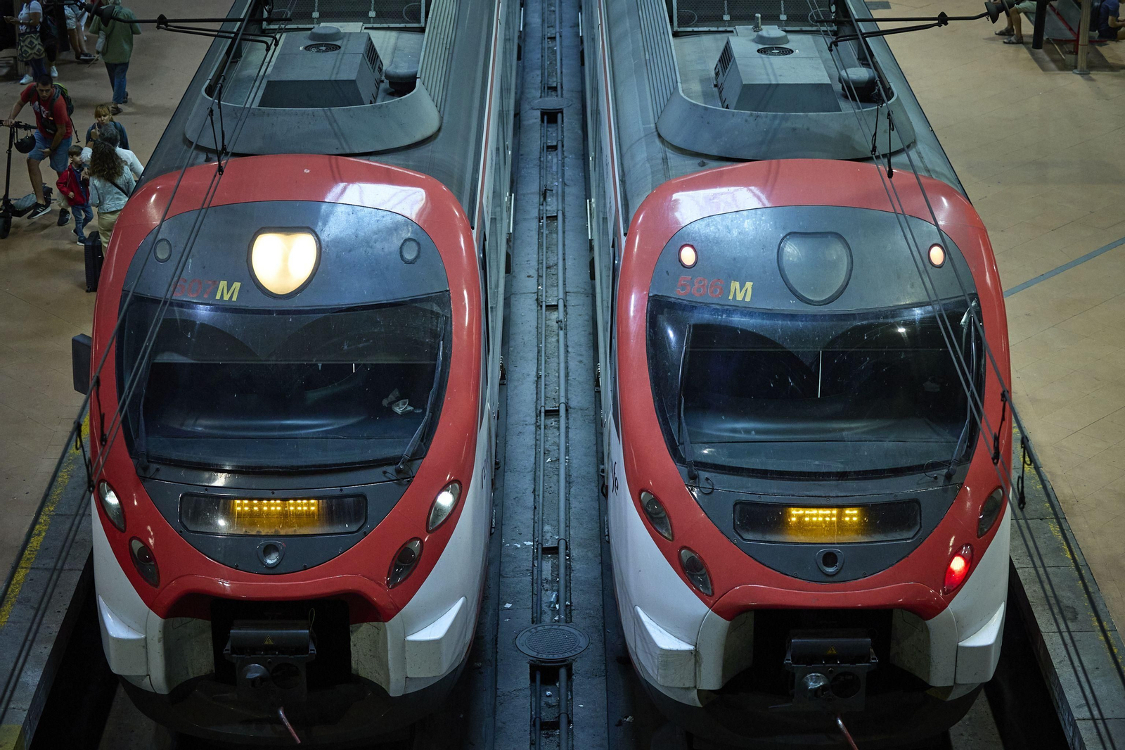 Trenes en la estación de Atocha.