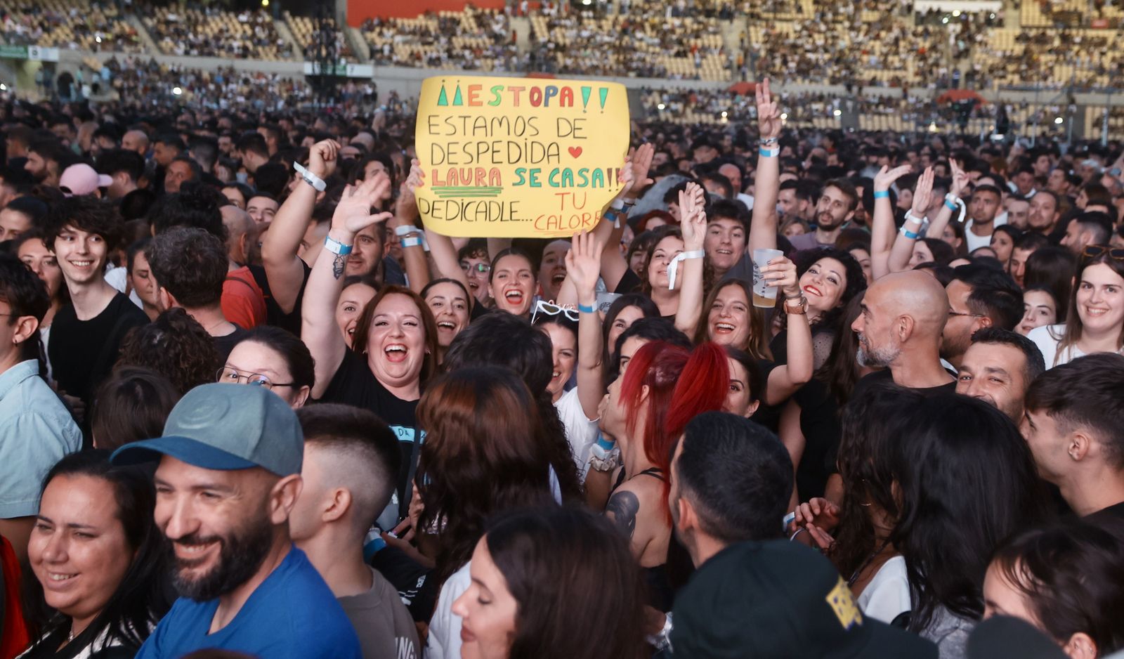 Búscate en el concierto de Estopa