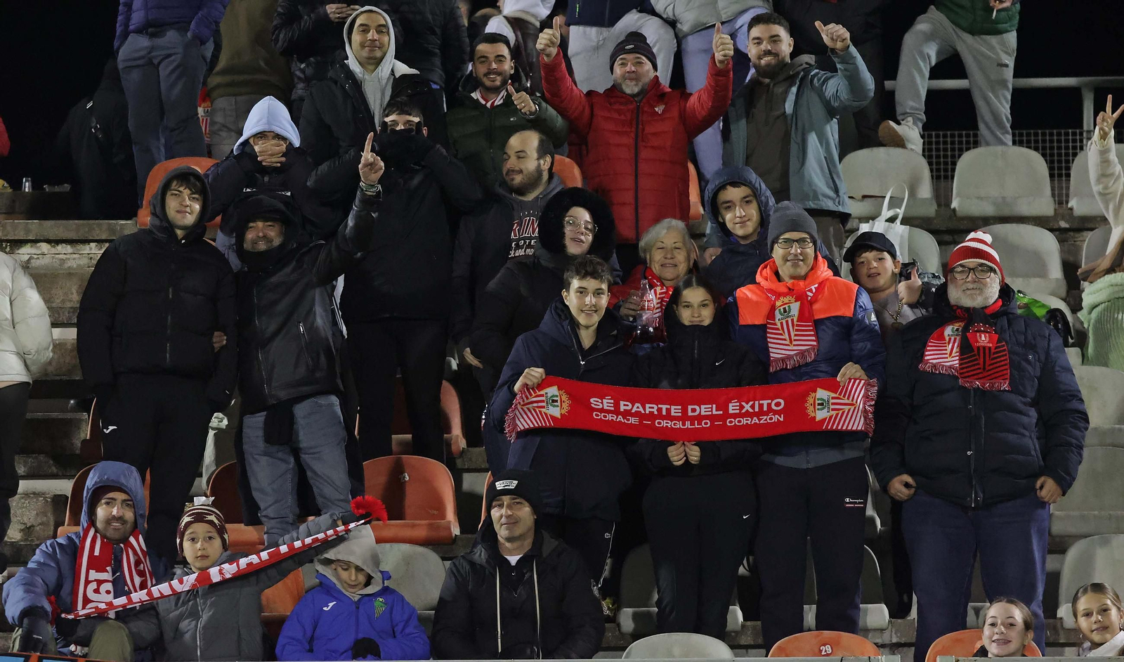 Búscate en el Nuevo Mirador durante el Algeciras - Real Madrid Castilla de Primera Federación