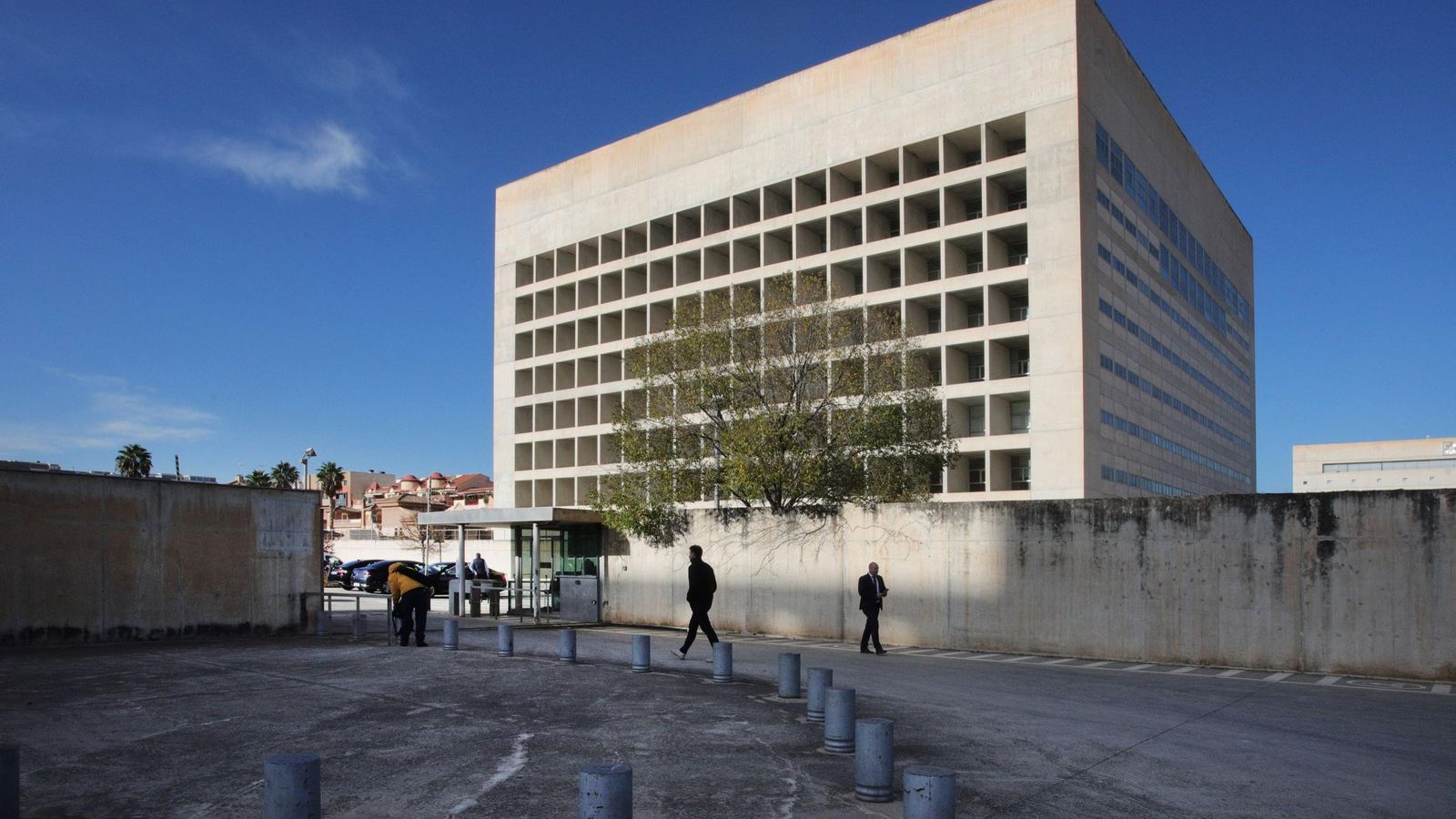 Presentación del acuerdo institucional de compraventa del edificio El Cubo