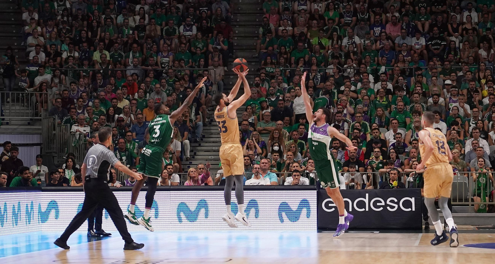 Melvin Ejim, sus cuatro años y seis títulos en Málaga
