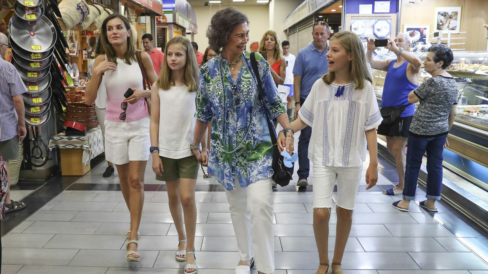 La princesa y la infanta con doña Letizia y doña Sofía en Palma el verano pasado