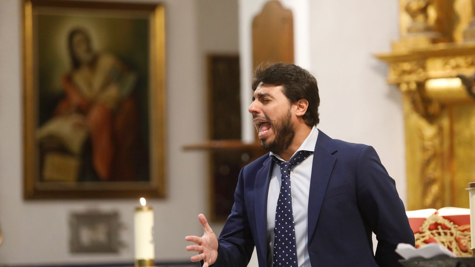 Un momento de la misa flamenca en La Línea.