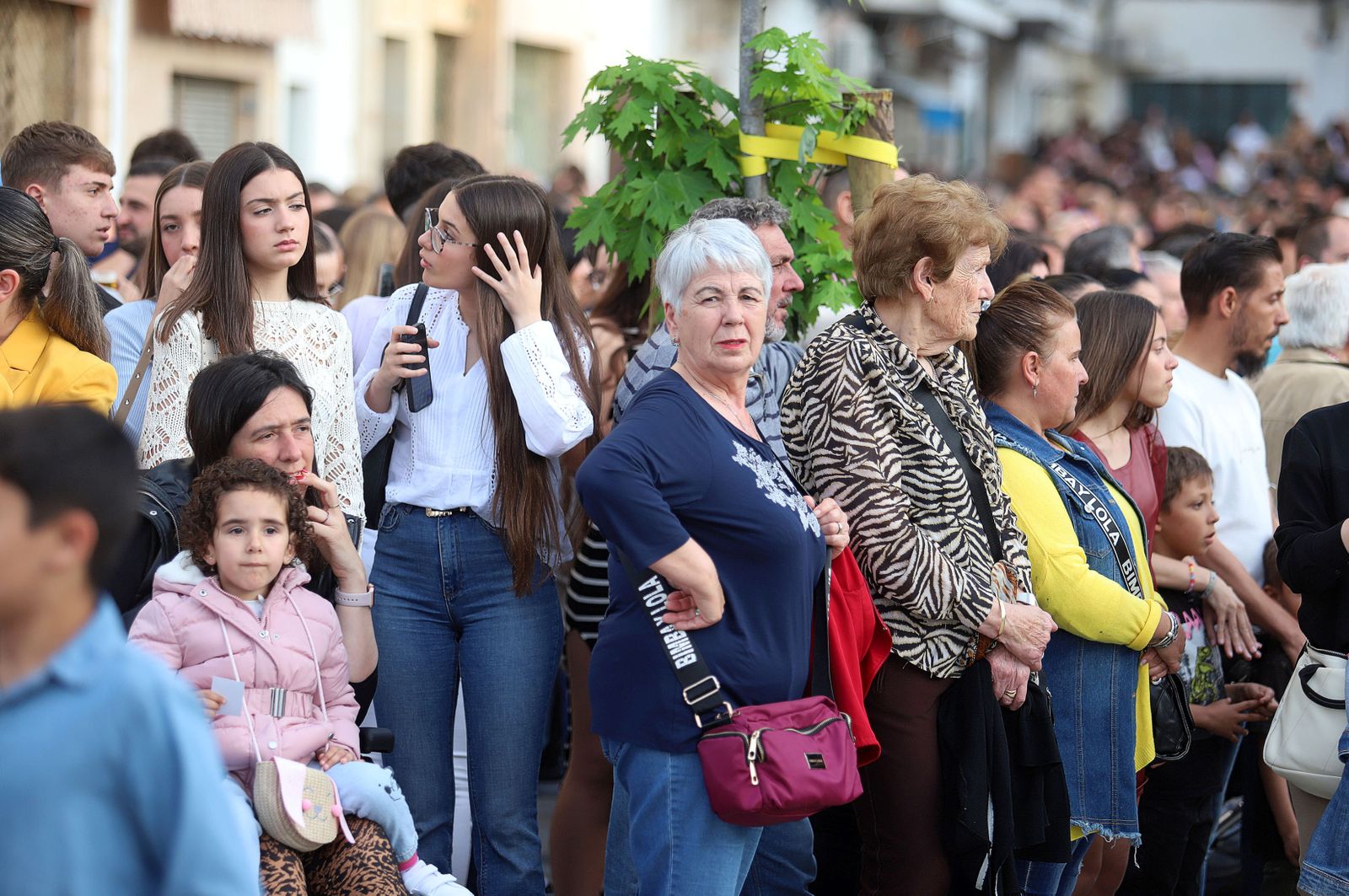Imágenes de la procesión de la Virgen de los Dolores por Las Colonias