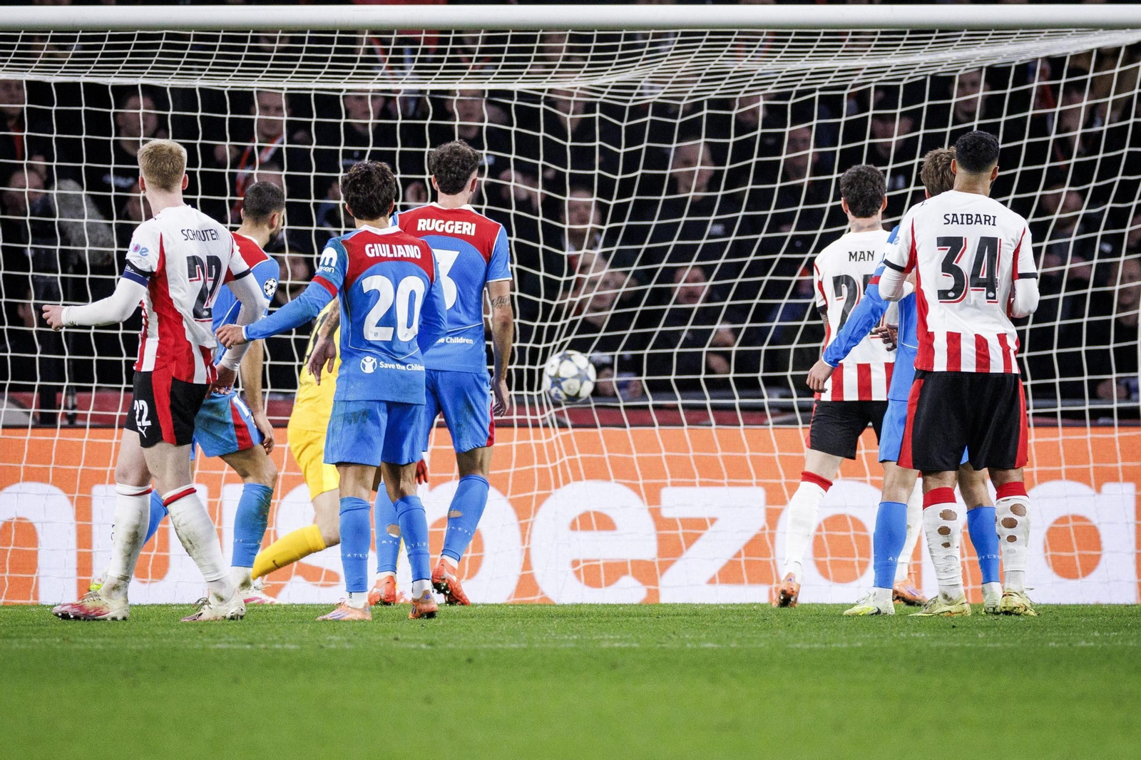 Las imágenes del PSV Eindhoven-Atlético de Madrid