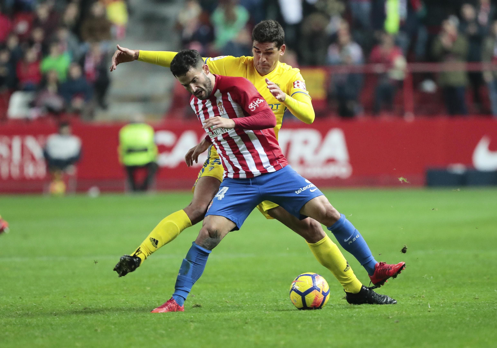 Las imágenes del Sporting-Cádiz