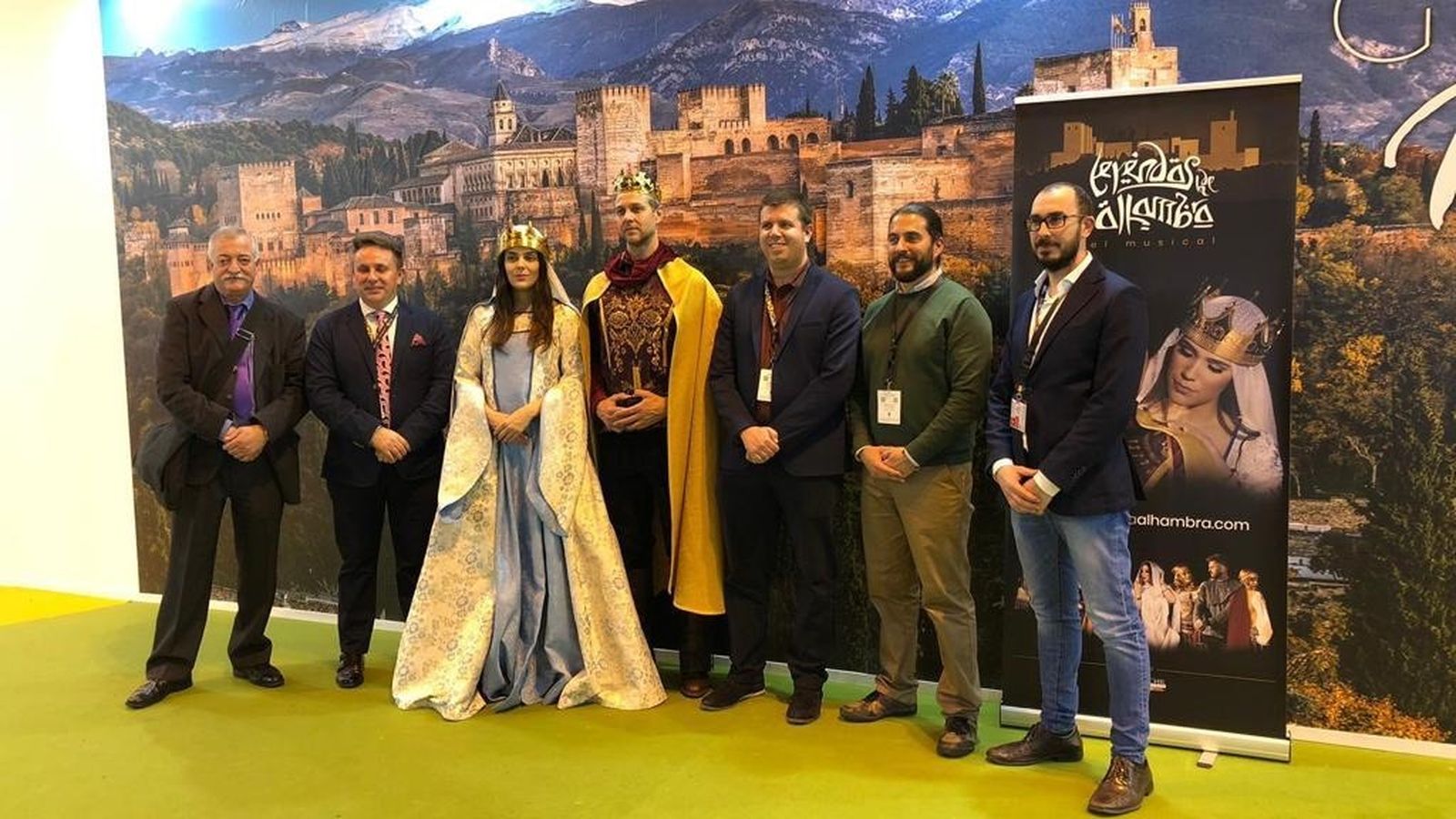 Momento de la presentación de Leyendas de la Alhambra.