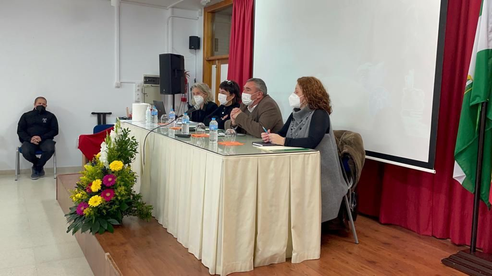 Una imagen de la inauguración de las jornadas en el IES Juan Lara. Una imagen de la inauguración de las jornadas en el IES Juan Lara.