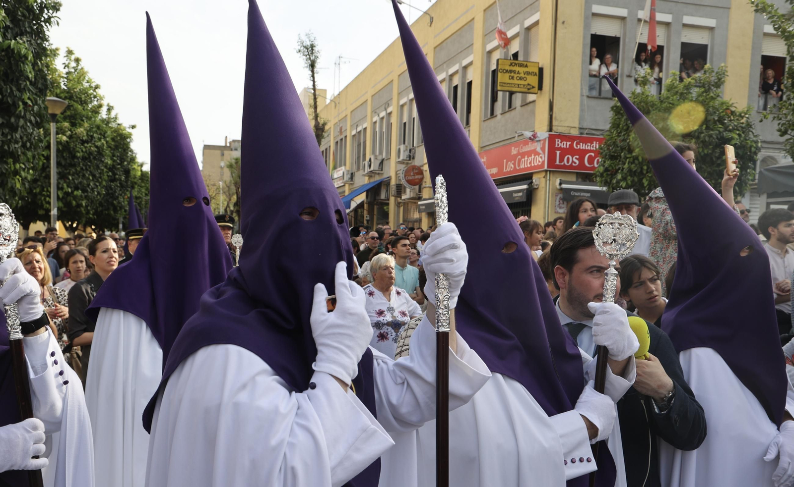 Las imágenes de la Hermandad de Pino Montano en la Semana Santa de Sevilla 2025