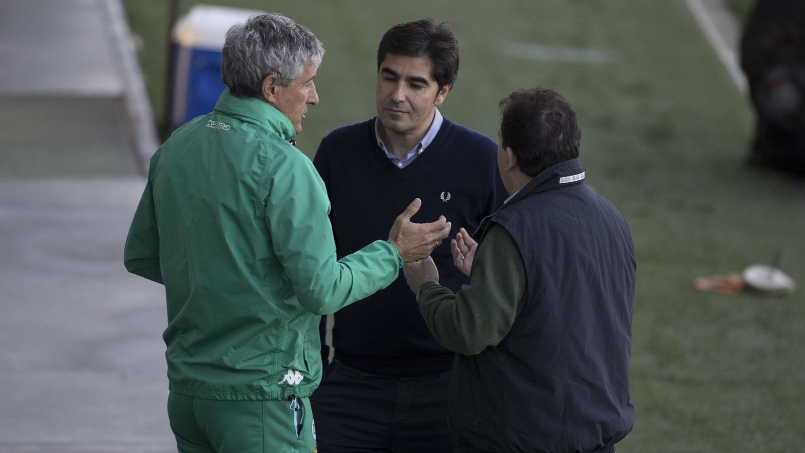 Quique Setién dialoga con Ángel Haro y López Catalán.