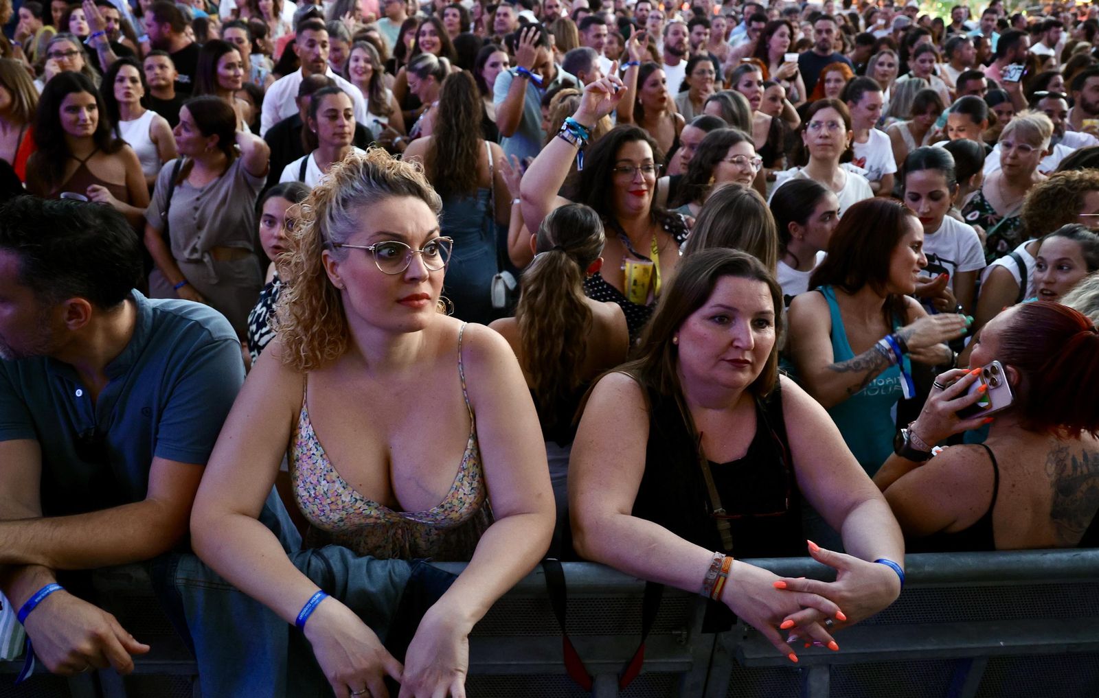 Búscate en las fotos del concierto de Antoñito Molina en Sevilla