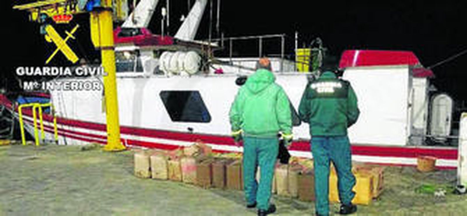 Pesquero en el que los detenidos transportaban la droga.