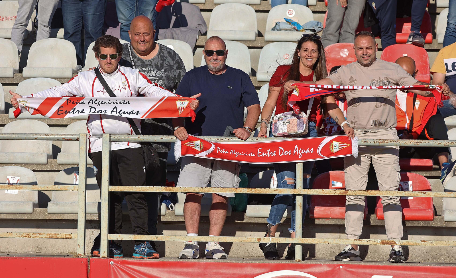 Búscate en el Nuevo Mirador durante el Algeciras - Castellón de Primera RFEF