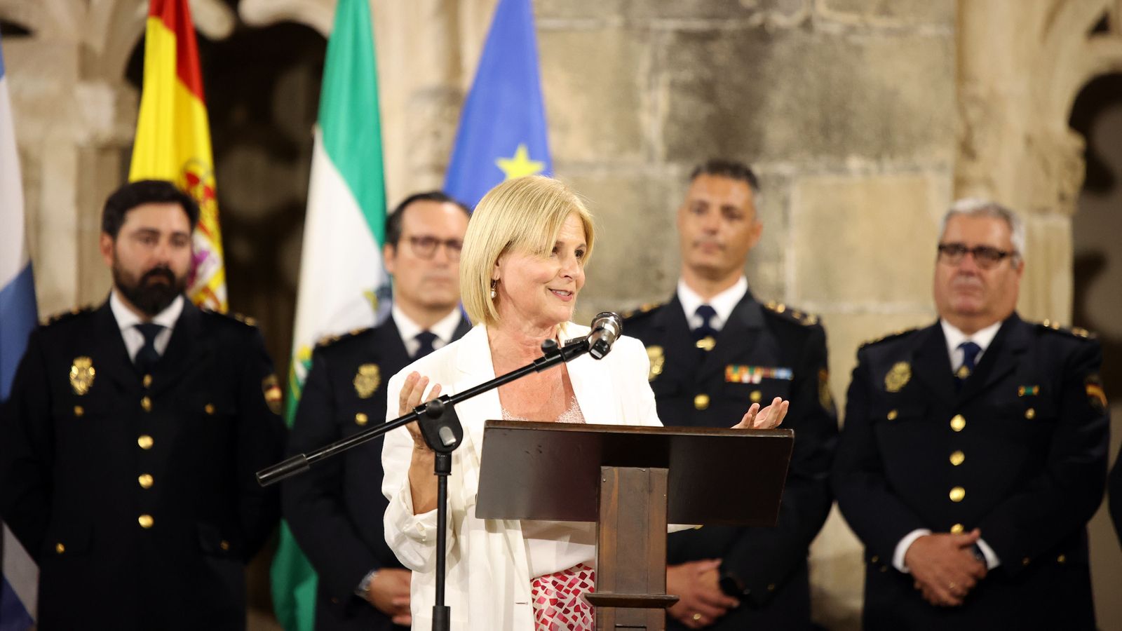 Entrega de medallas de la Asociación Santo Ángel de la Policía Nacional de Jerez