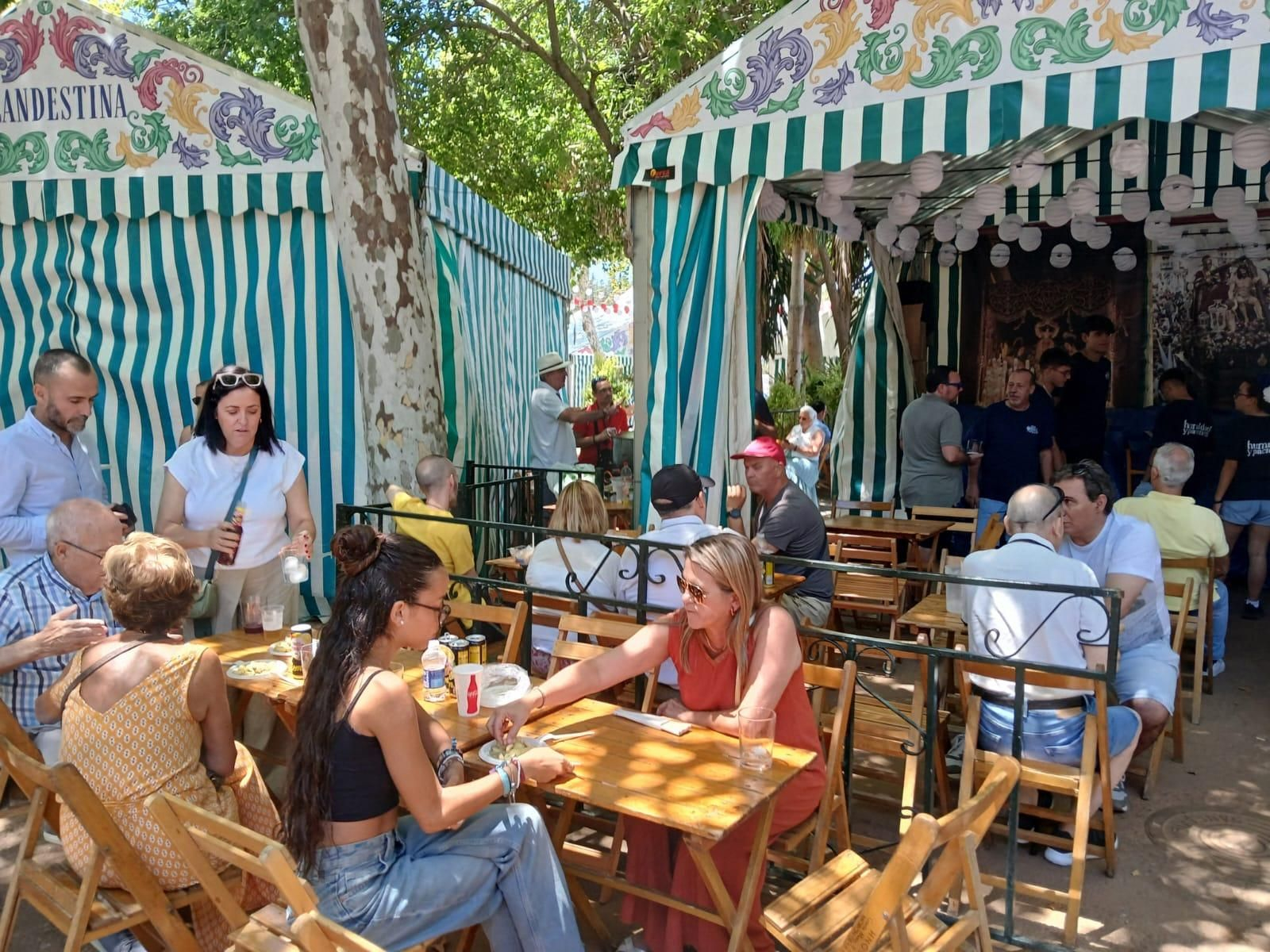 Búscate en las imágenes del sábado de Feria en San Fernando