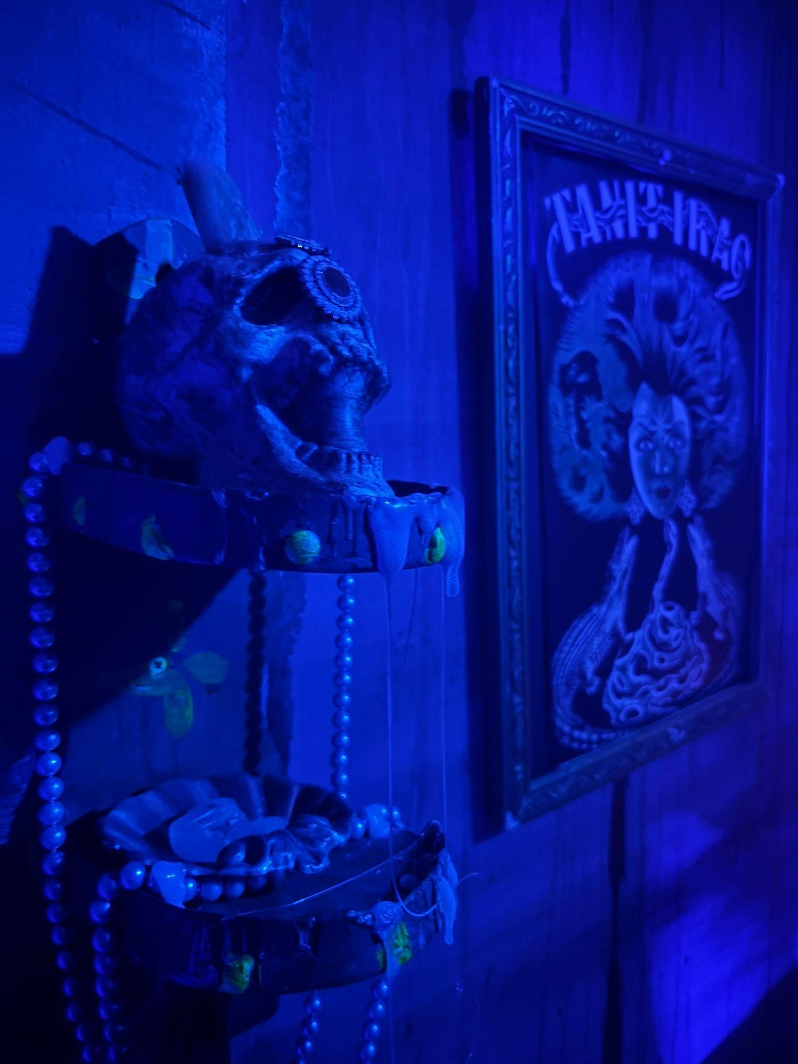 En equipo, tendréis que buscar pistas entre los objetos más sorprendentes.