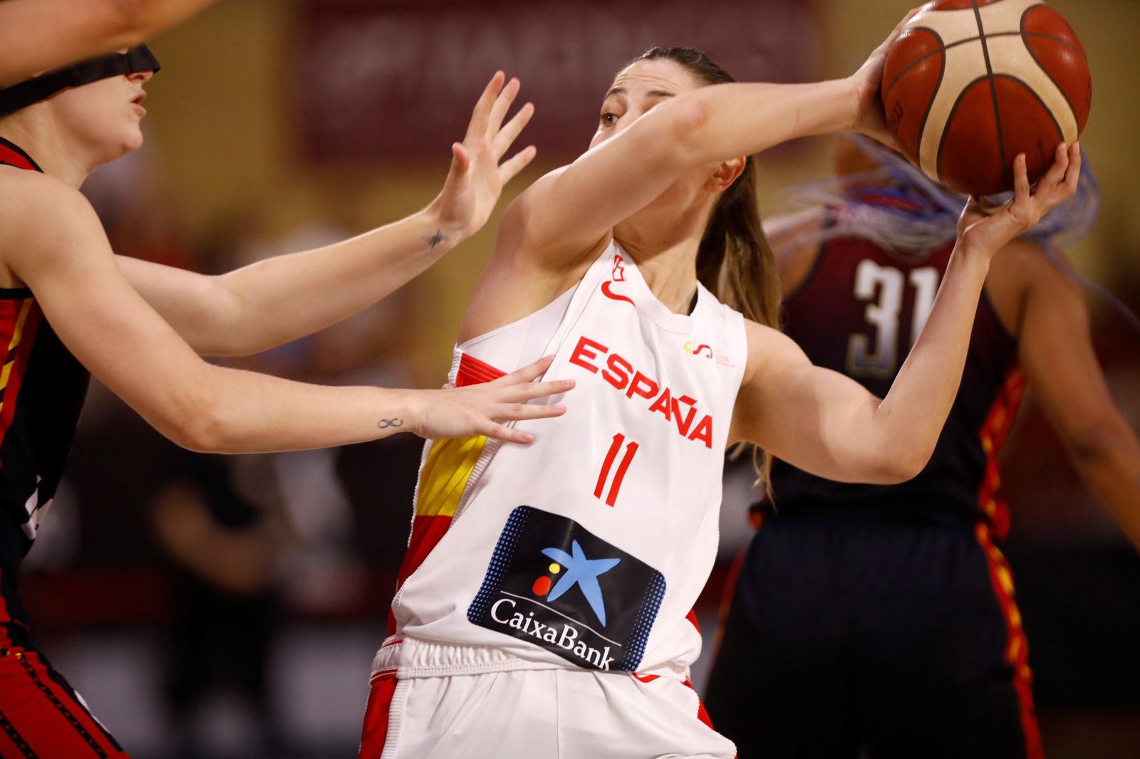 Las mejores fotos de la victoria de la selección española femenina de baloncesto ante Bélgica, en Córdoba