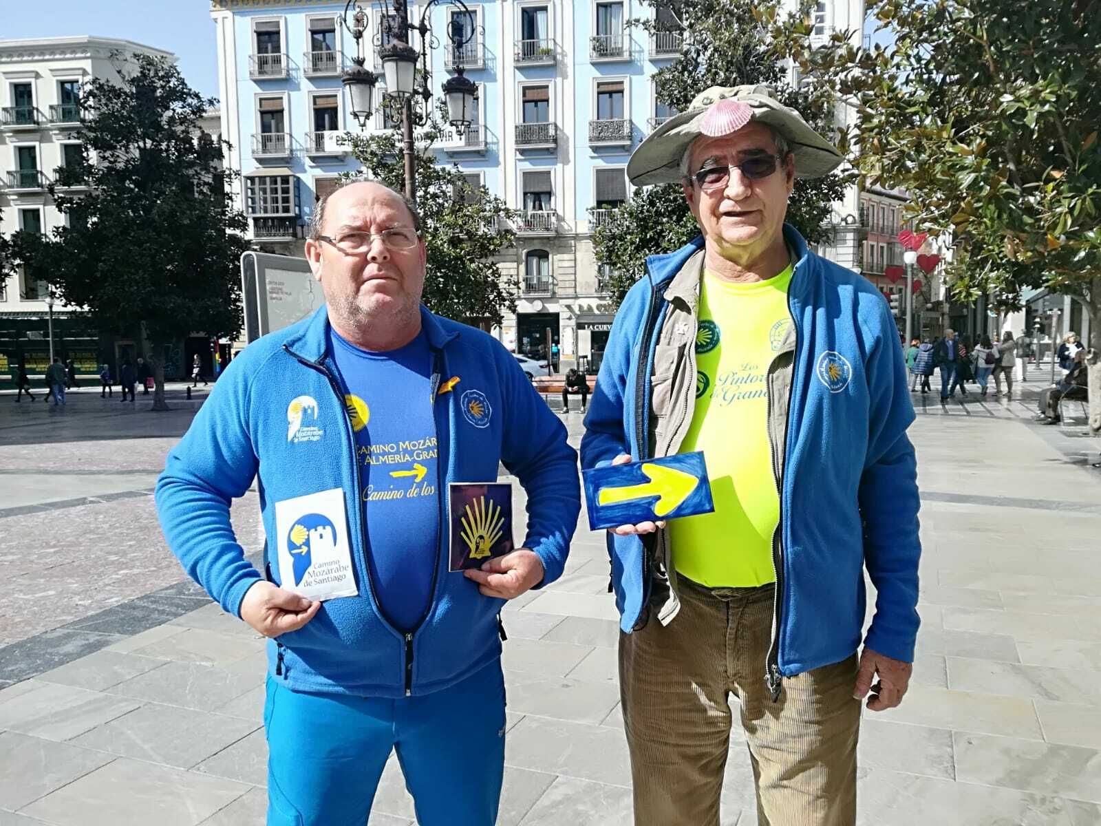 La asociación ha preparado ya todo el material para la nueva señalización