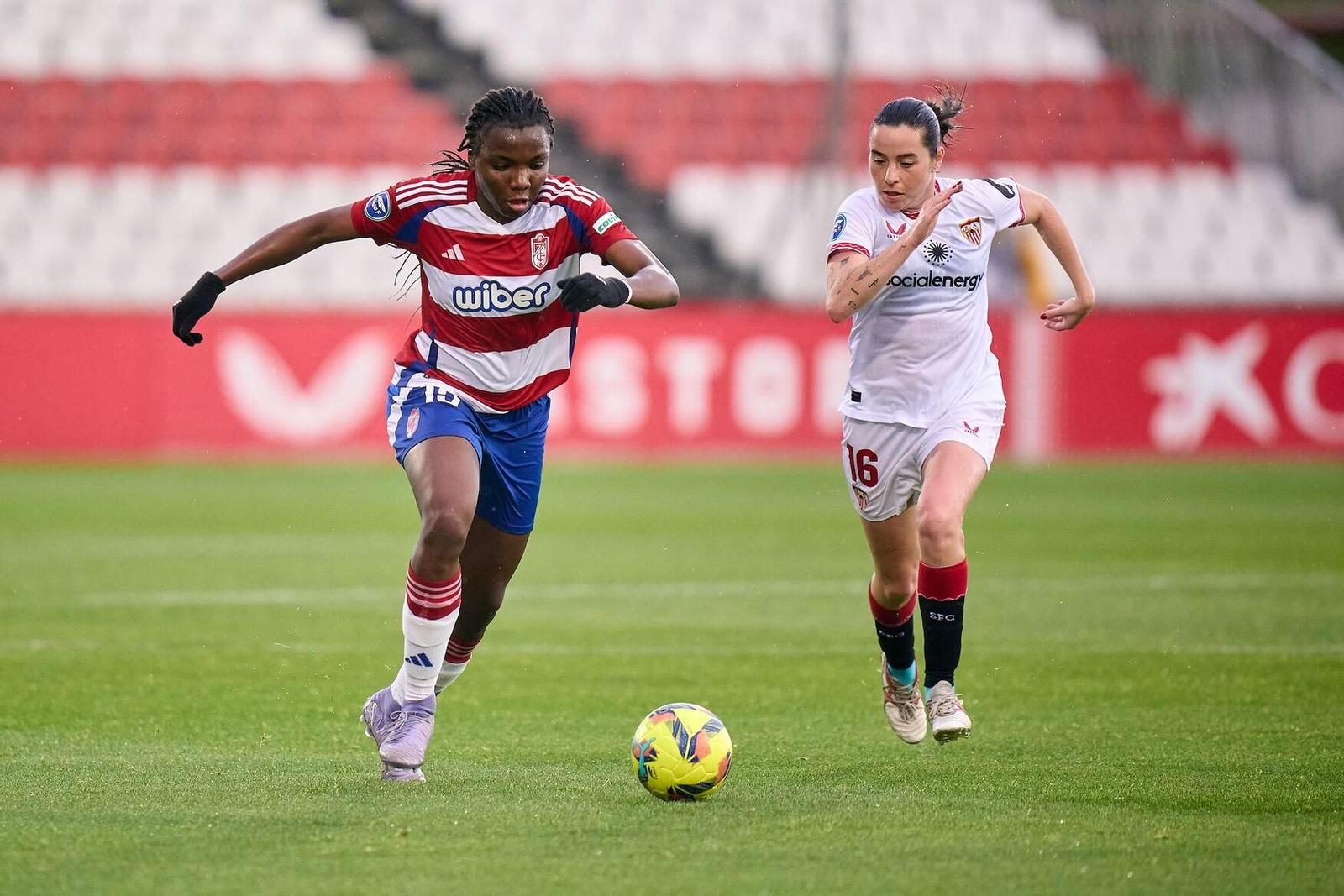 Edna en un partido con el Granada