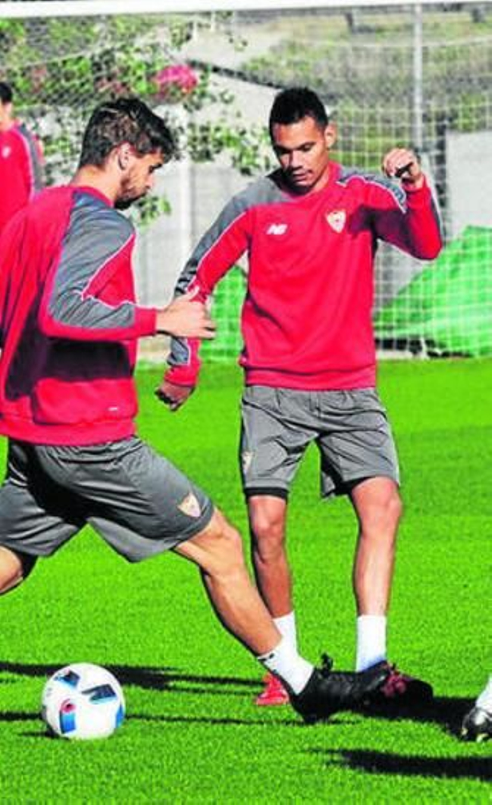 Llorente y Kolodziejczak.