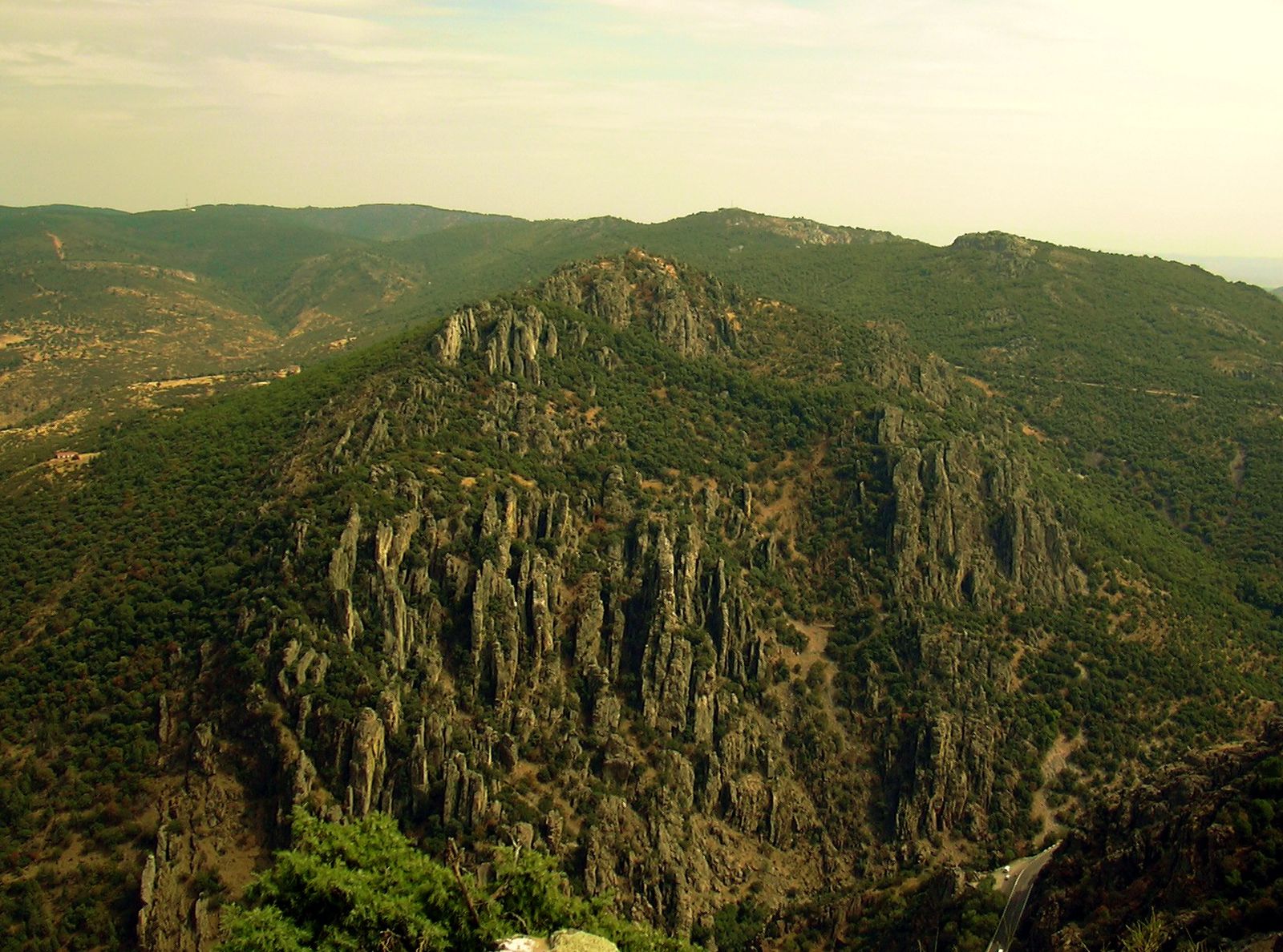 Estas formaciones rocosas reciben su nombre de su parecido con el instrumento del mismo nombre.