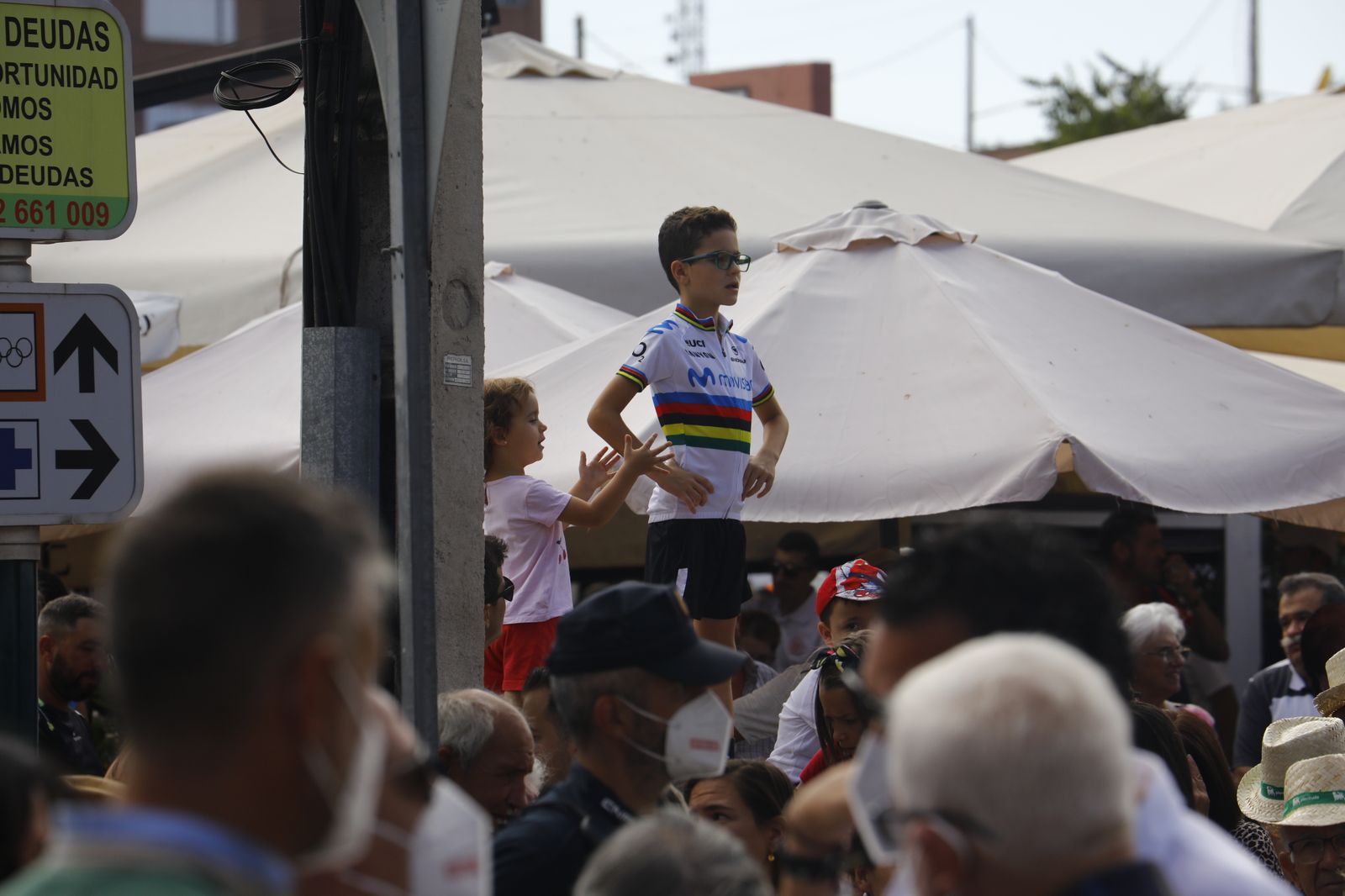 Montoro vibra con la salida de etapa de La Vuelta, en imágenes