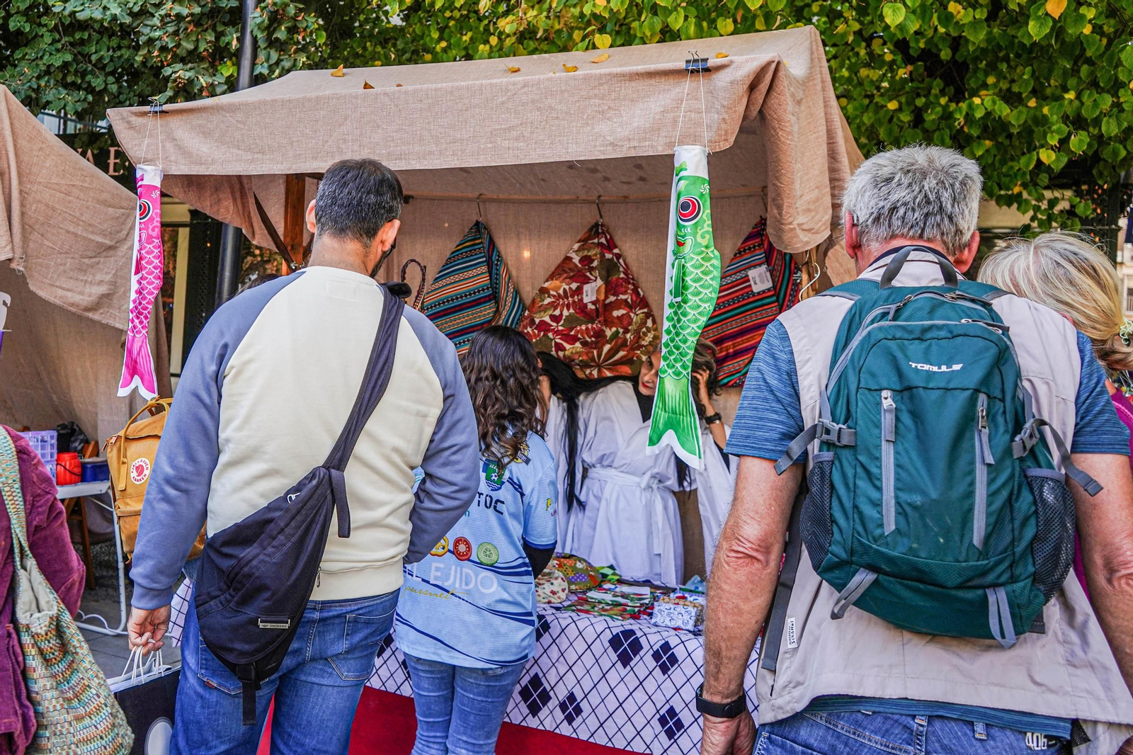 Feria japonesa en Granada: las imágenes de plaza Bib-Rambla