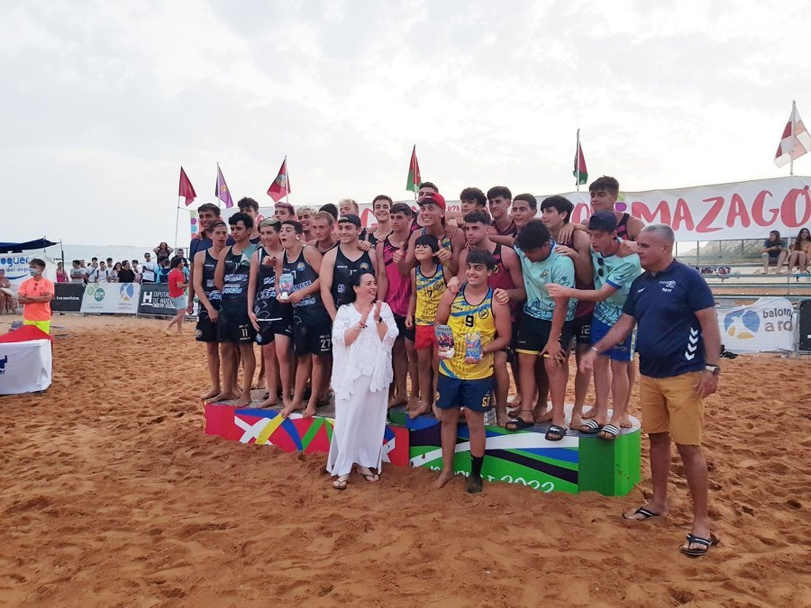 Los juveniles del PAN Moguer se proclamaron campeones.