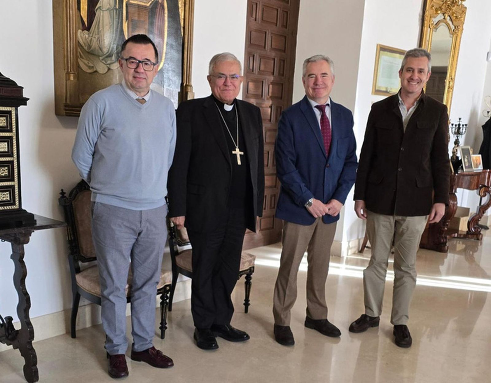 Entrega del donativo del Colegio de Farmacéuticos de Córdoba a Cáritas.