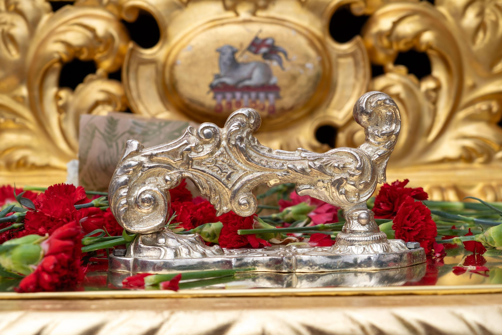 Imágenes del traslado del Cristo del Amor a la Concepción